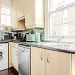 Notting Hill Apartments In Perfect Location